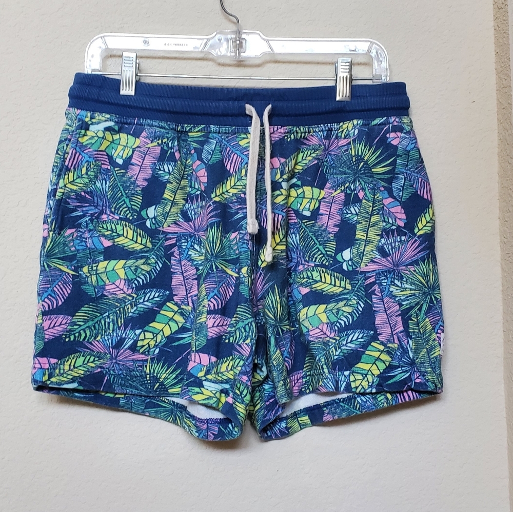 Chubbies Tropical Lounge Shorts.  Size Small